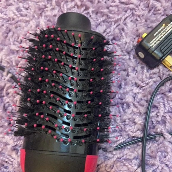 Revlon Salon One Step Hair Dryer - Picture 3 of 3